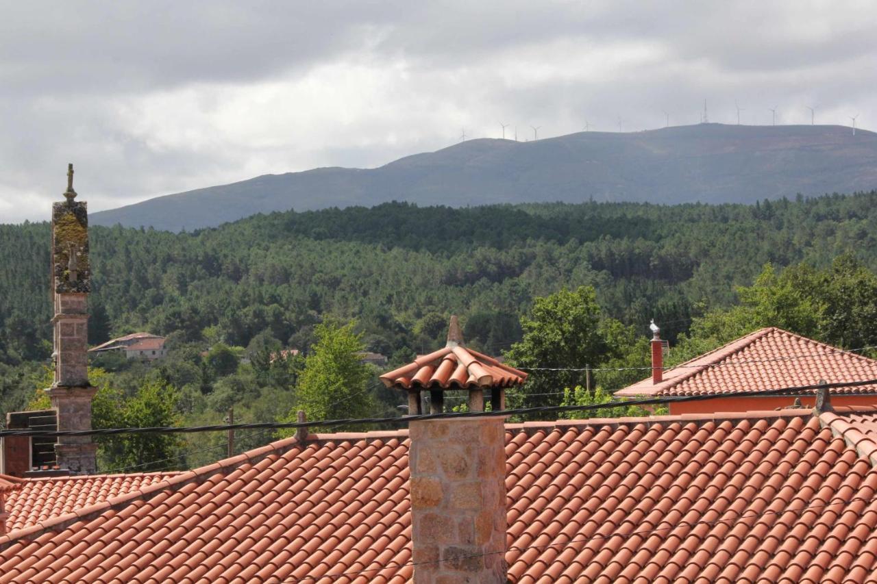 Apartmán O Muino Casa Ferrador Ribeira Sacra Barantes Exteriér fotografie