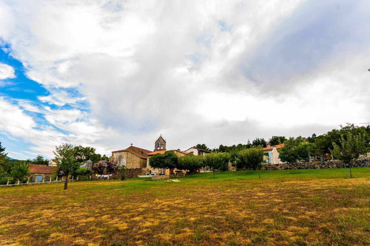Apartmán O Muino Casa Ferrador Ribeira Sacra Barantes Exteriér fotografie